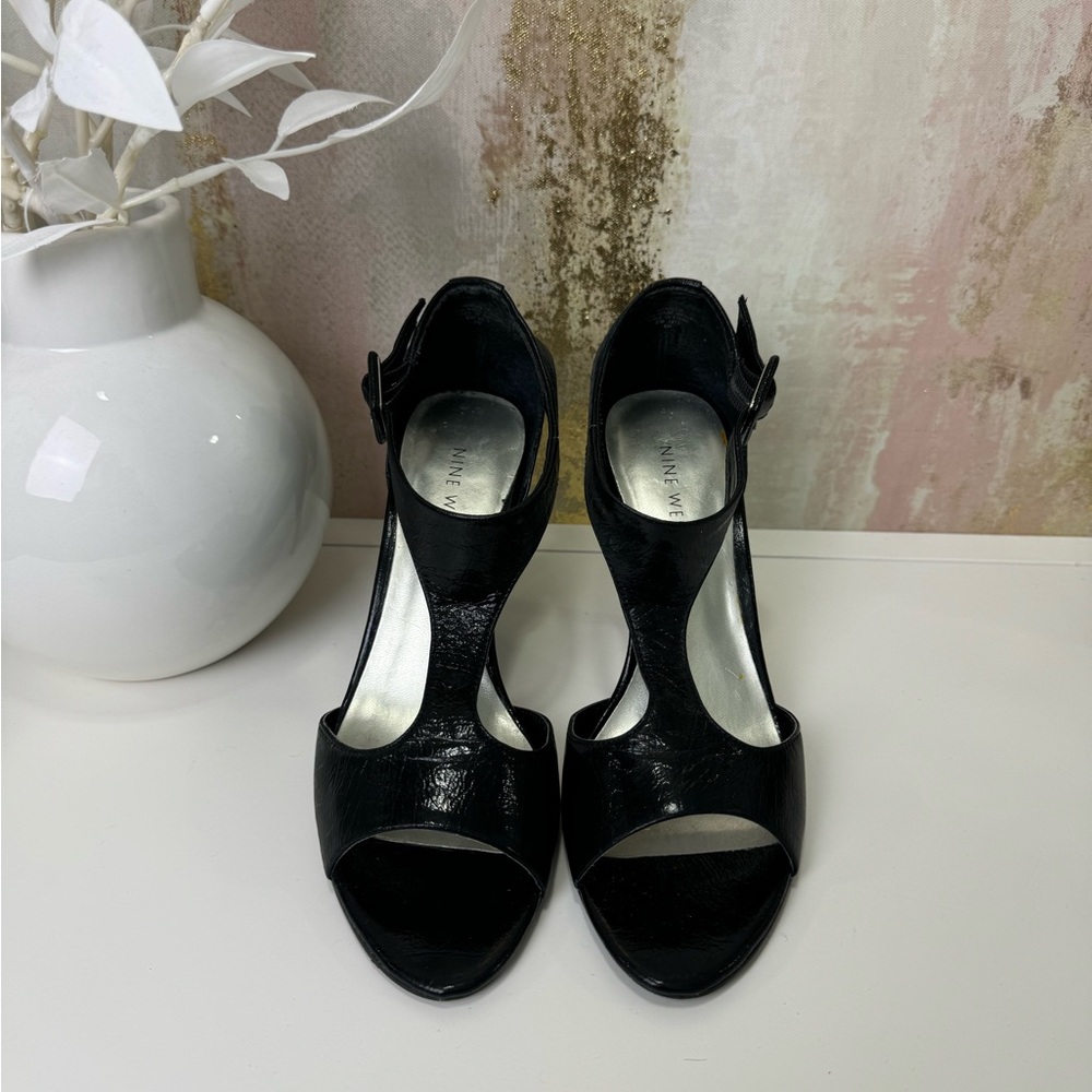Nine west black sexy sandals size 6